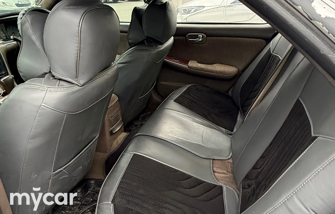 Nissan Laurel 1998