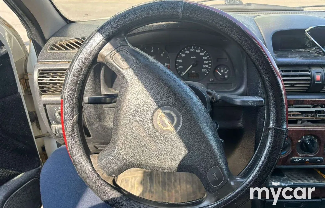 Opel Astra 1998