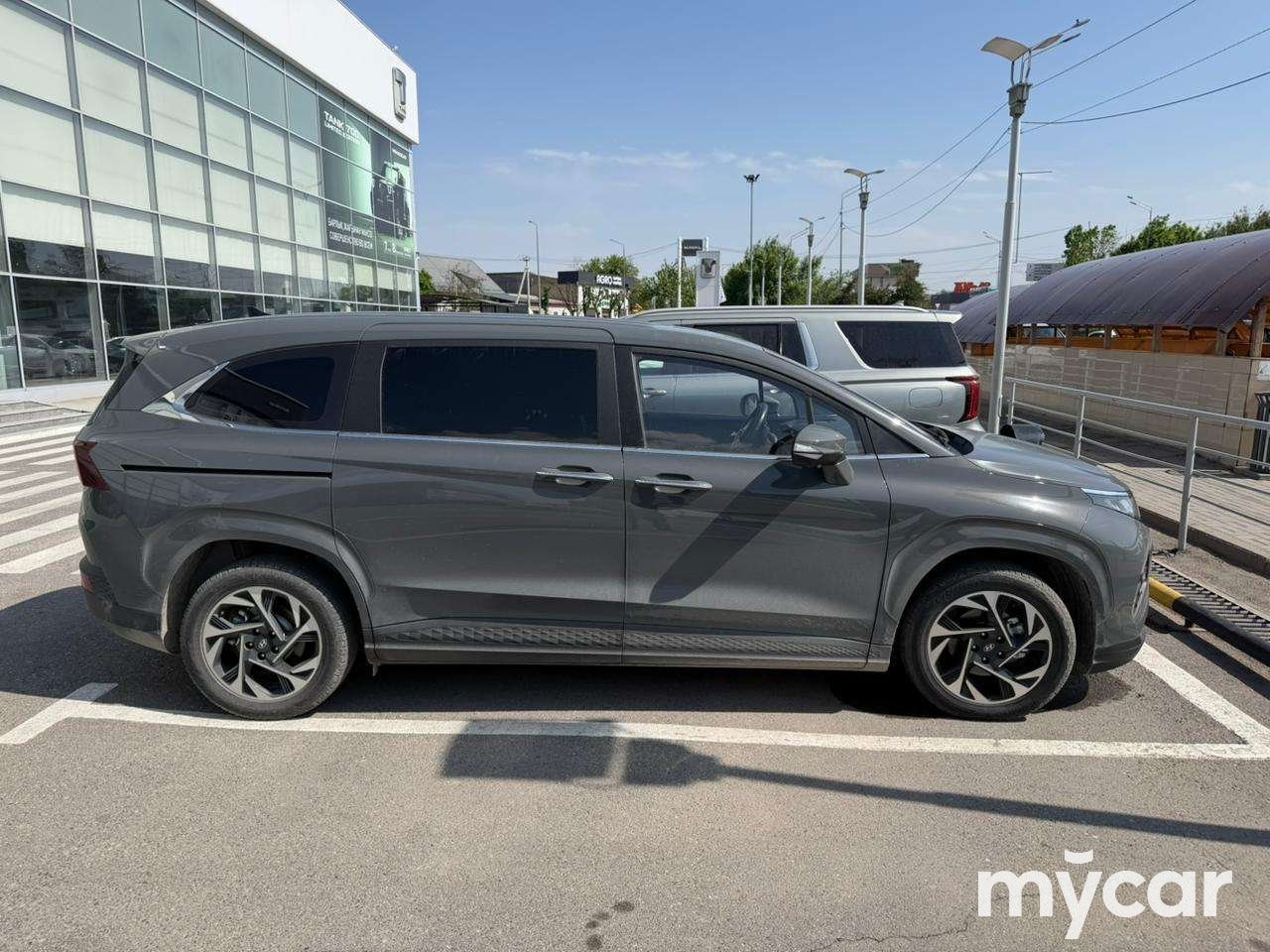 Hyundai Custin 2025