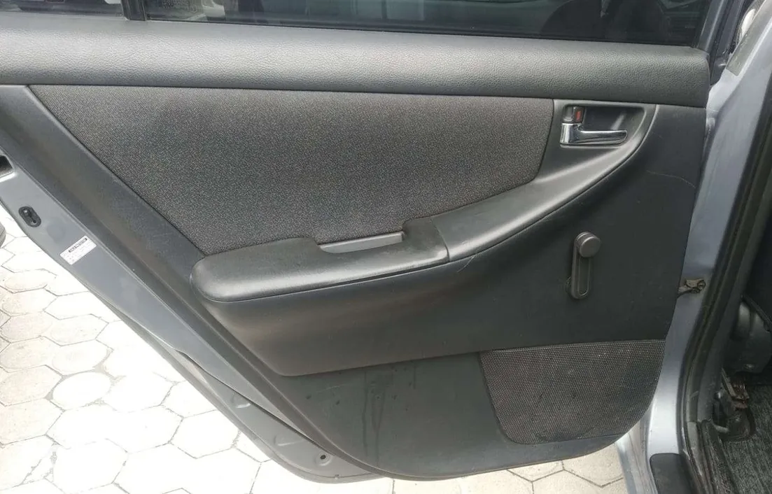 Toyota Corolla 2003