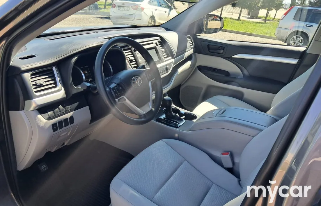 Toyota Highlander 2018