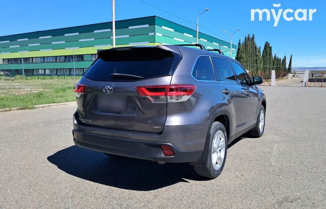 Toyota Highlander 2018