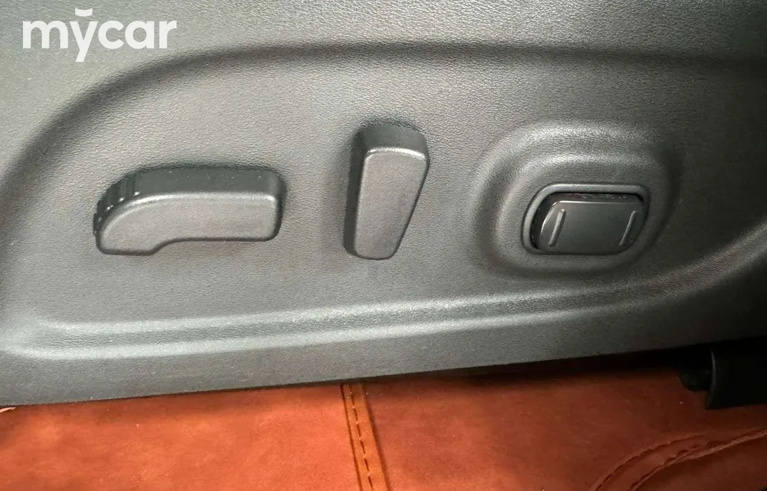 Nissan Pathfinder 2014