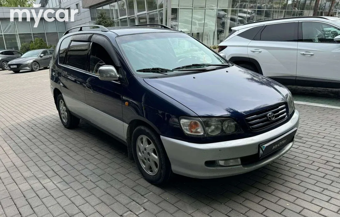 Toyota Picnic 1996