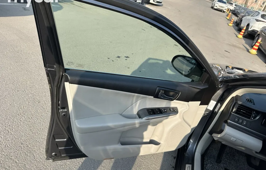 Toyota Camry 2012