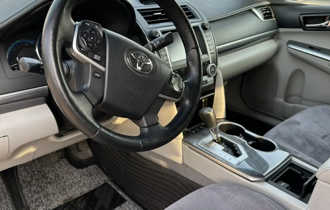 Toyota Camry 2012