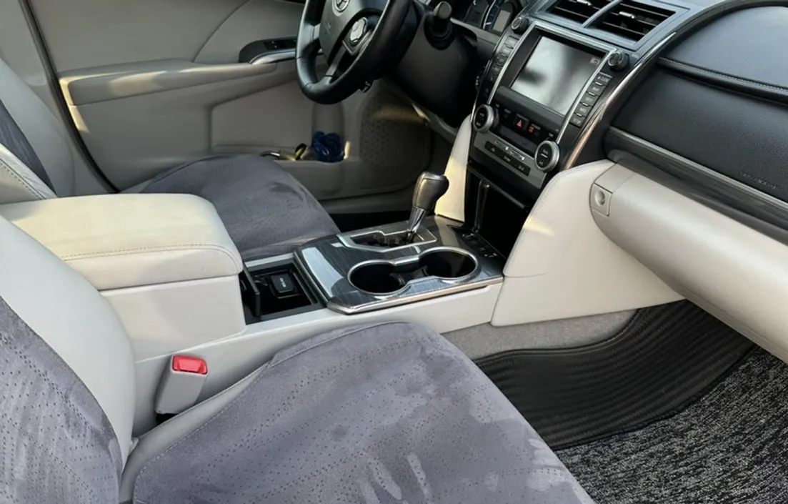 Toyota Camry 2012