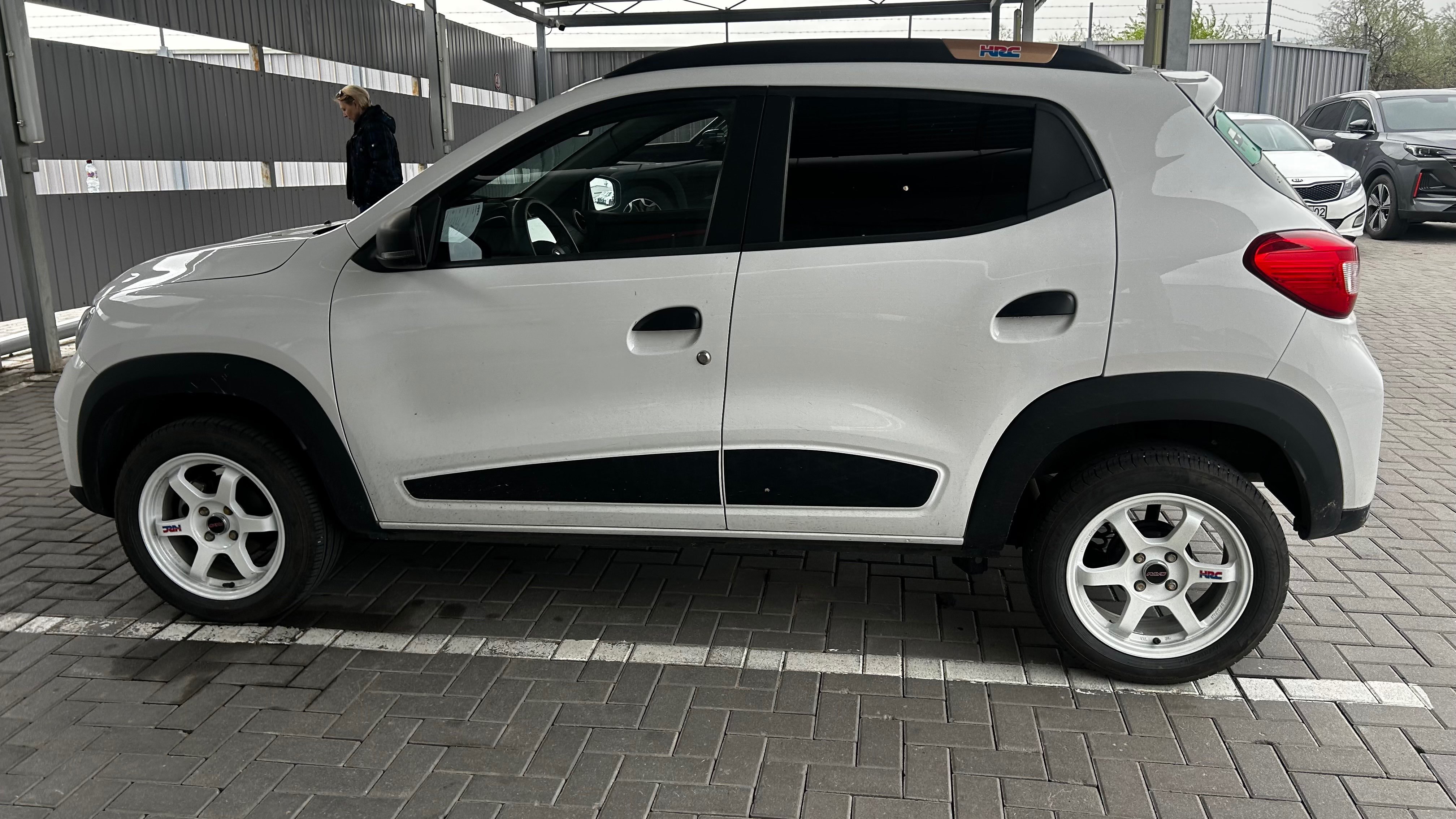 DongFeng EX1 2023