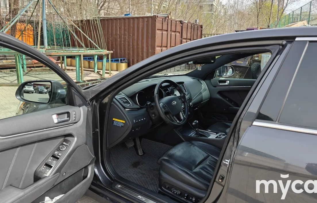 Kia K7 2012
