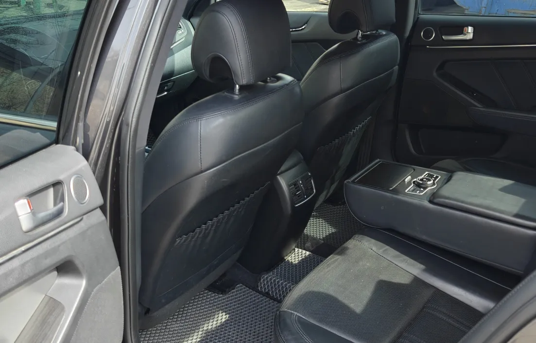 Kia K7 2012