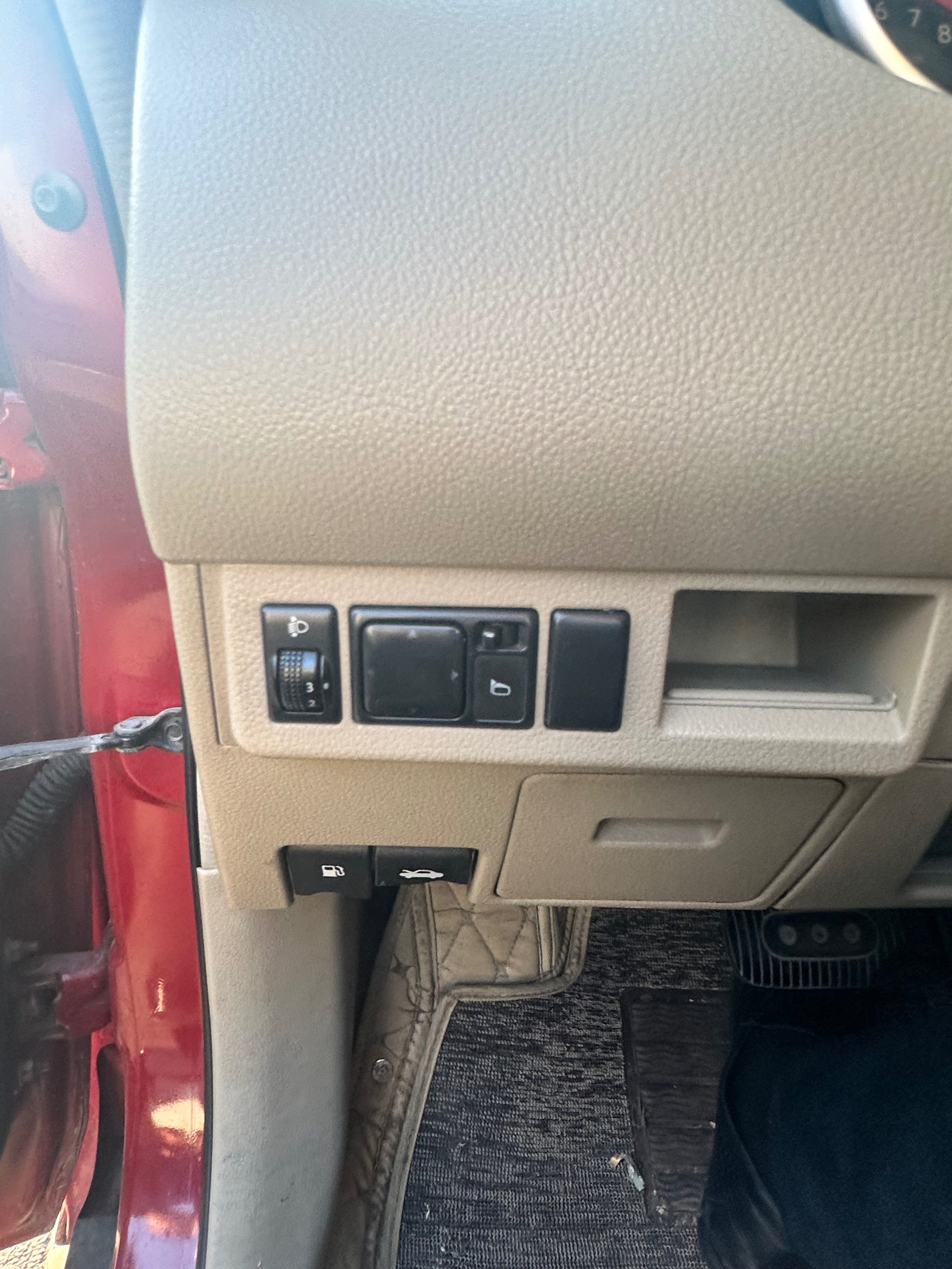 Nissan Tiida 2007