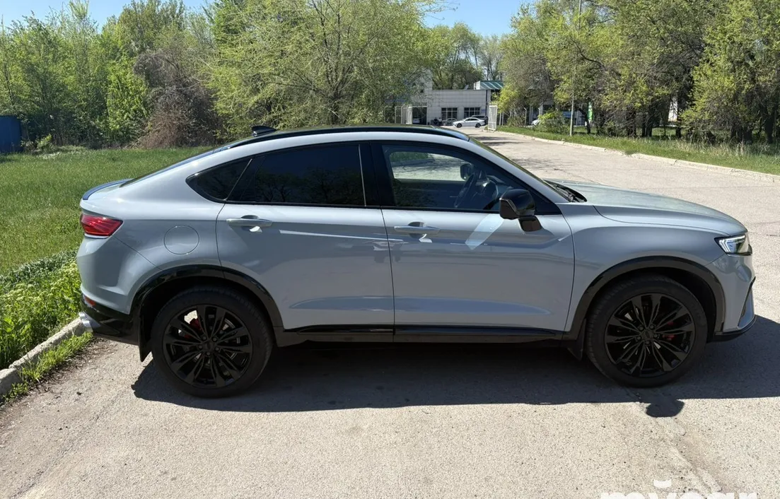 Geely Tugella 2023
