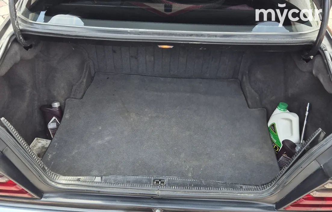 Mercedes-Benz E-Класс 1992