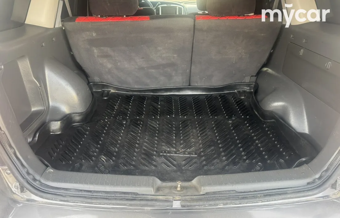Mazda Tribute 2003