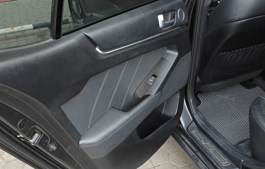 Kia K7 2012