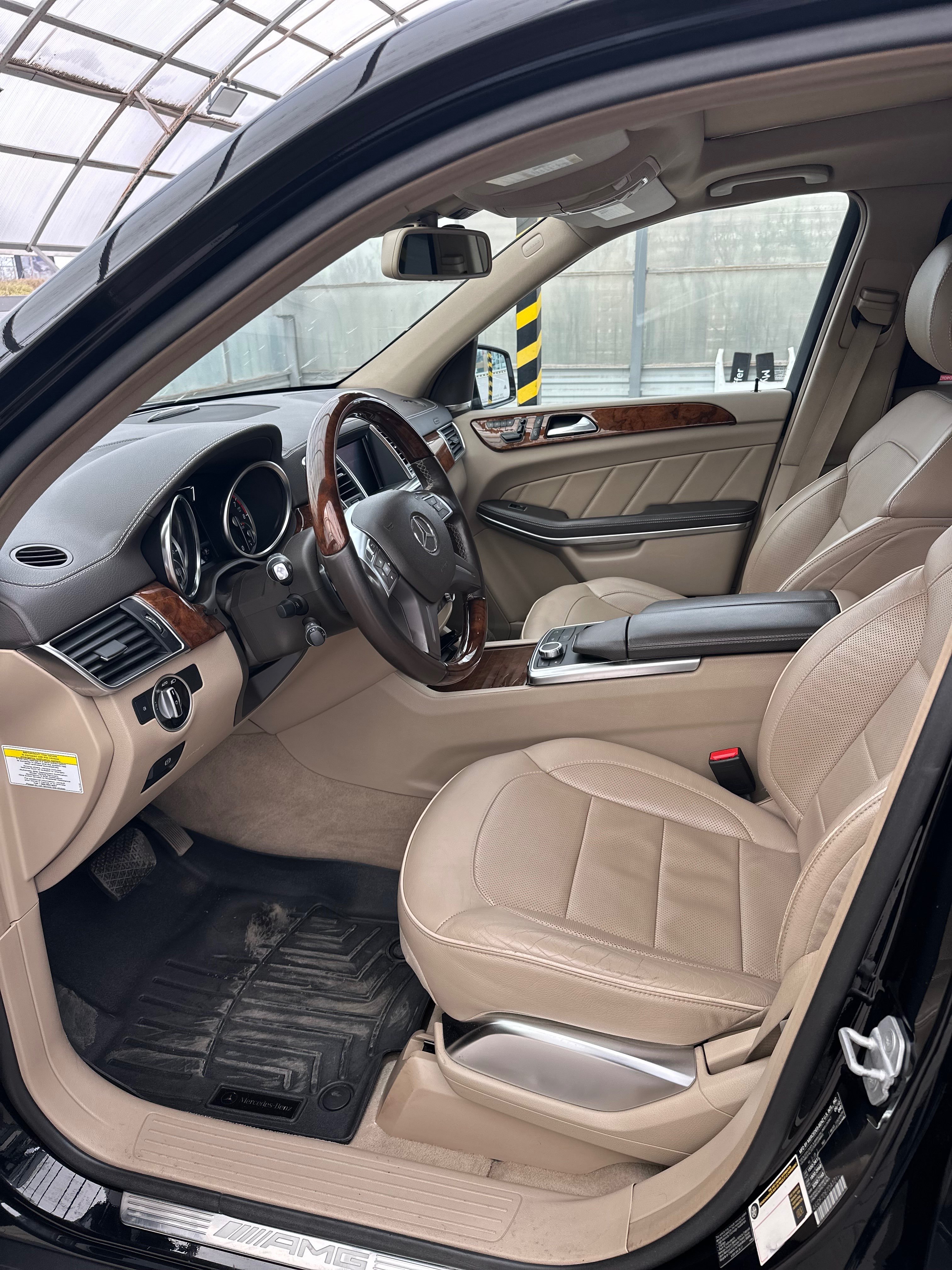 Mercedes-Benz GL-Класс 2012
