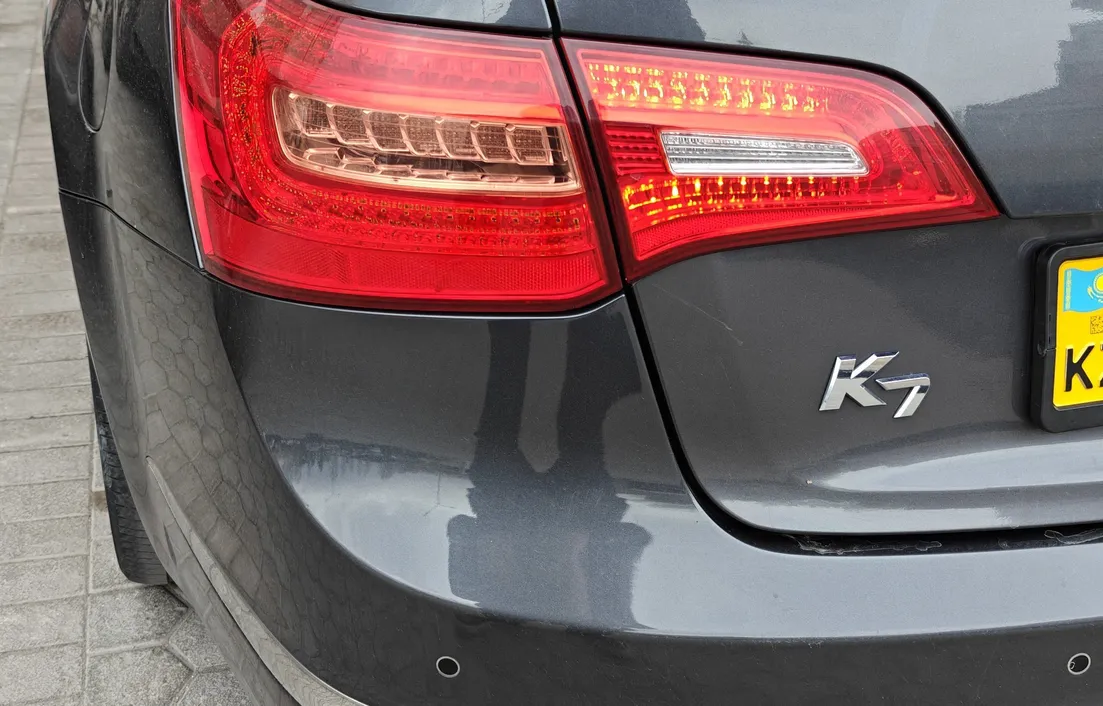 Kia K7 2012