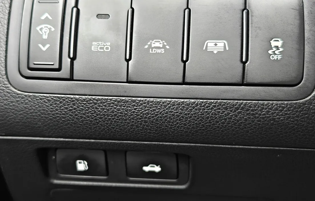 Kia K7 2012