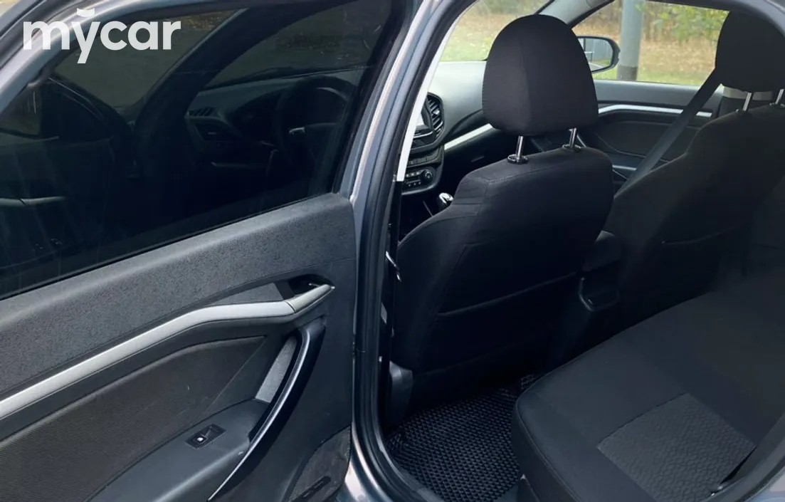LADA Vesta 2019