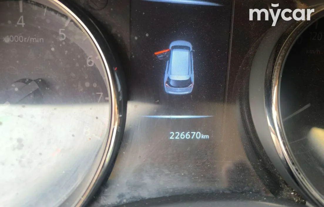 Nissan X-Trail 2015