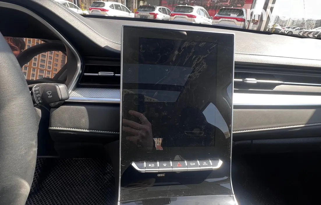 JAC J7 Plus 2024