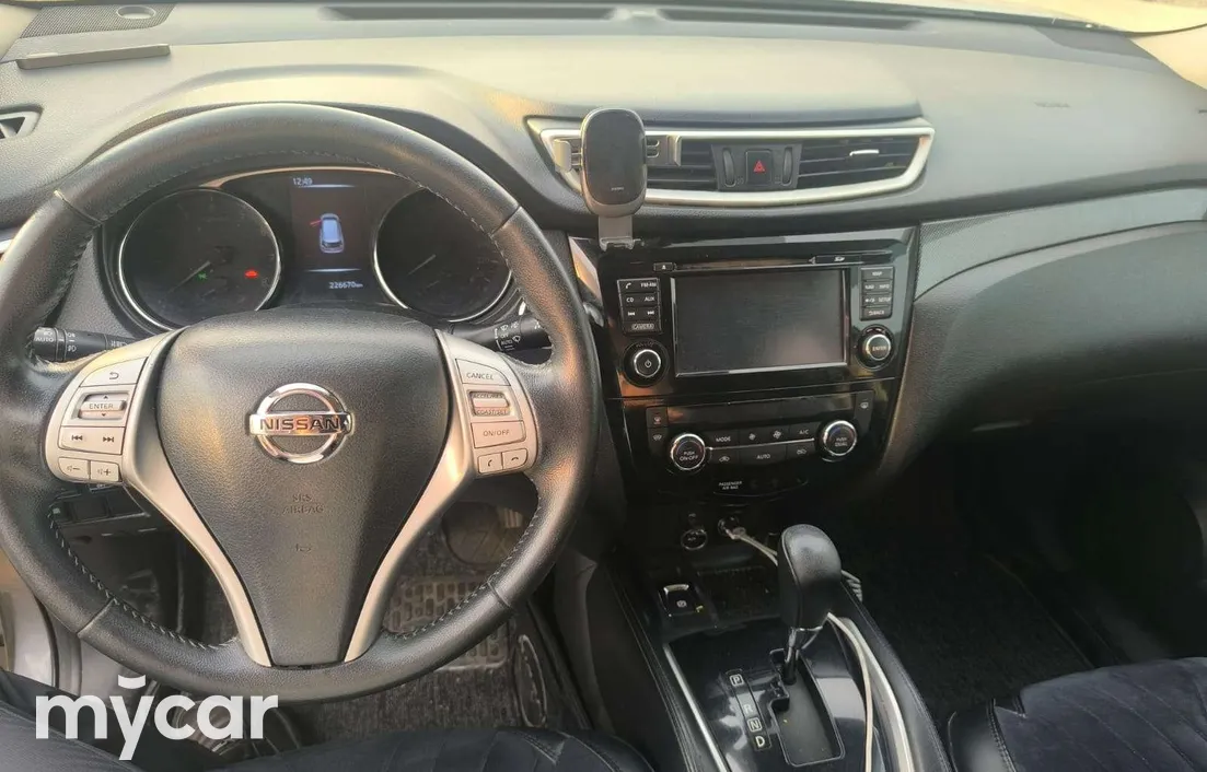Nissan X-Trail 2015