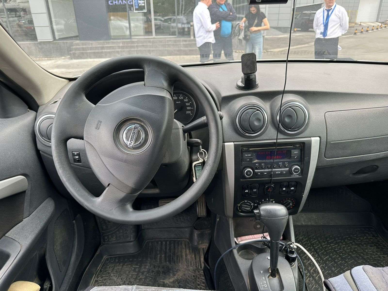 Nissan Almera 2014