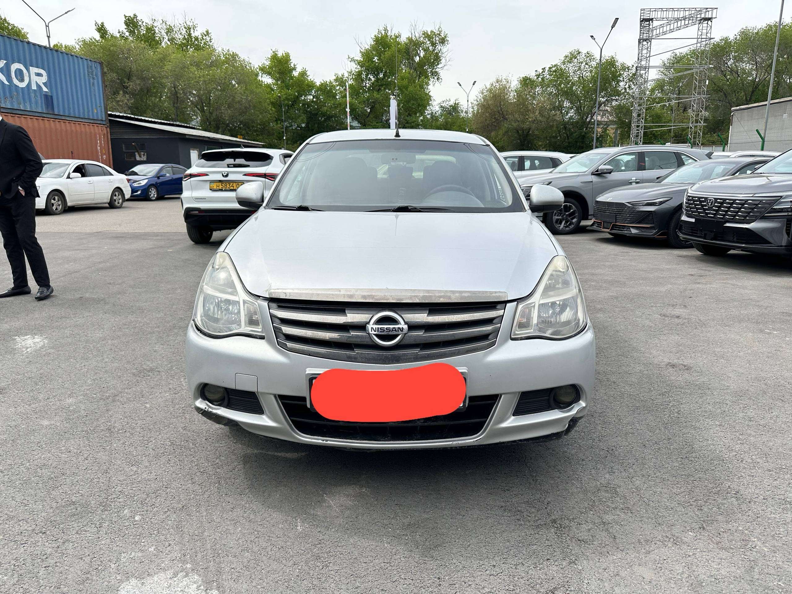 Nissan Almera 2014
