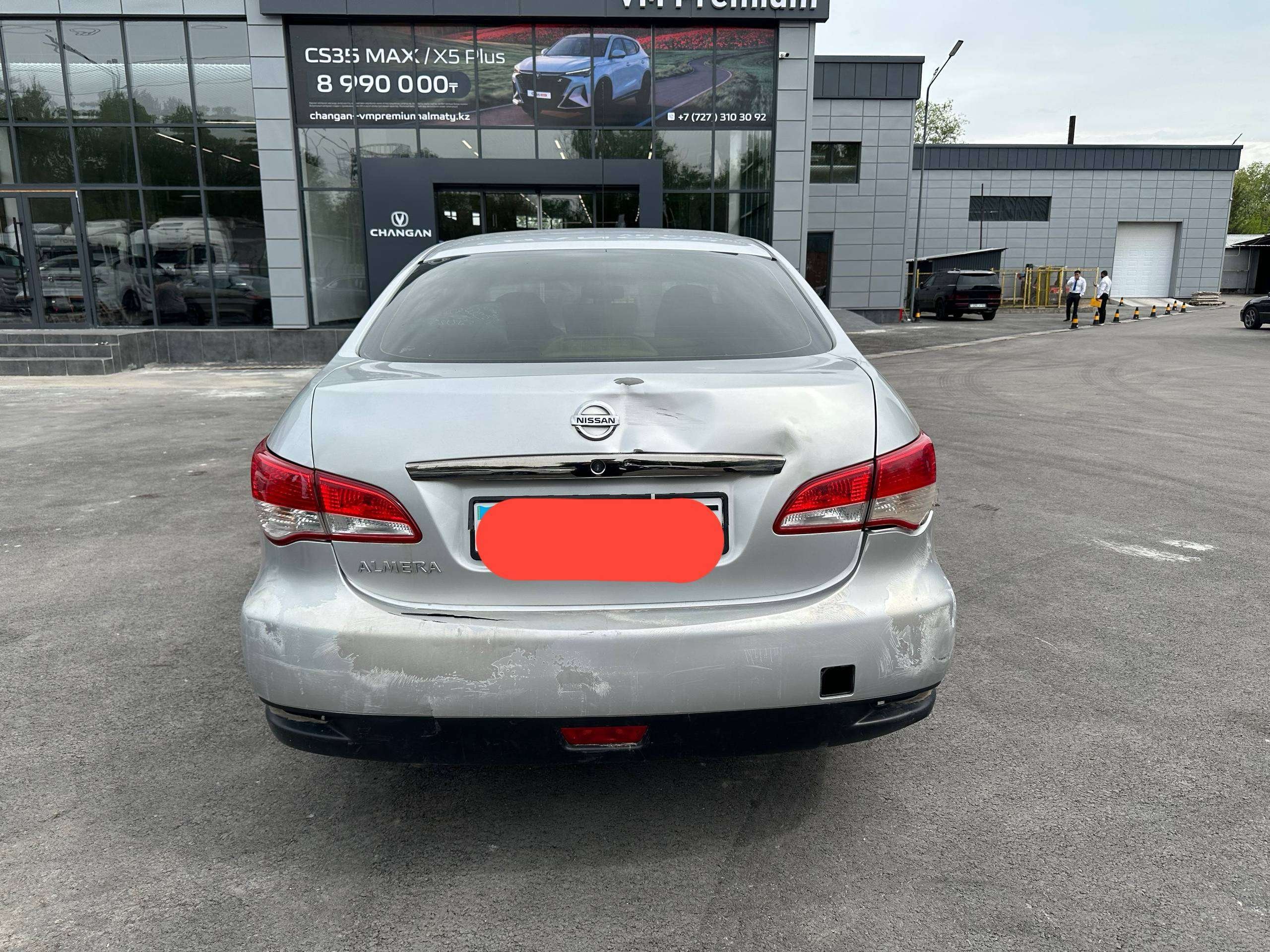 Nissan Almera 2014