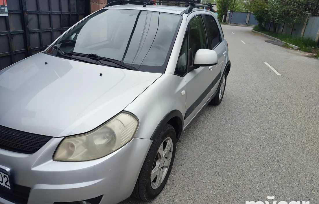 Suzuki SX4 2013