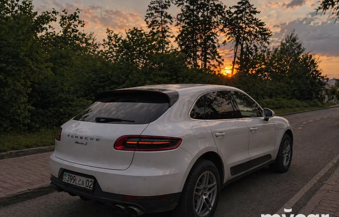 Porsche Macan 2014
