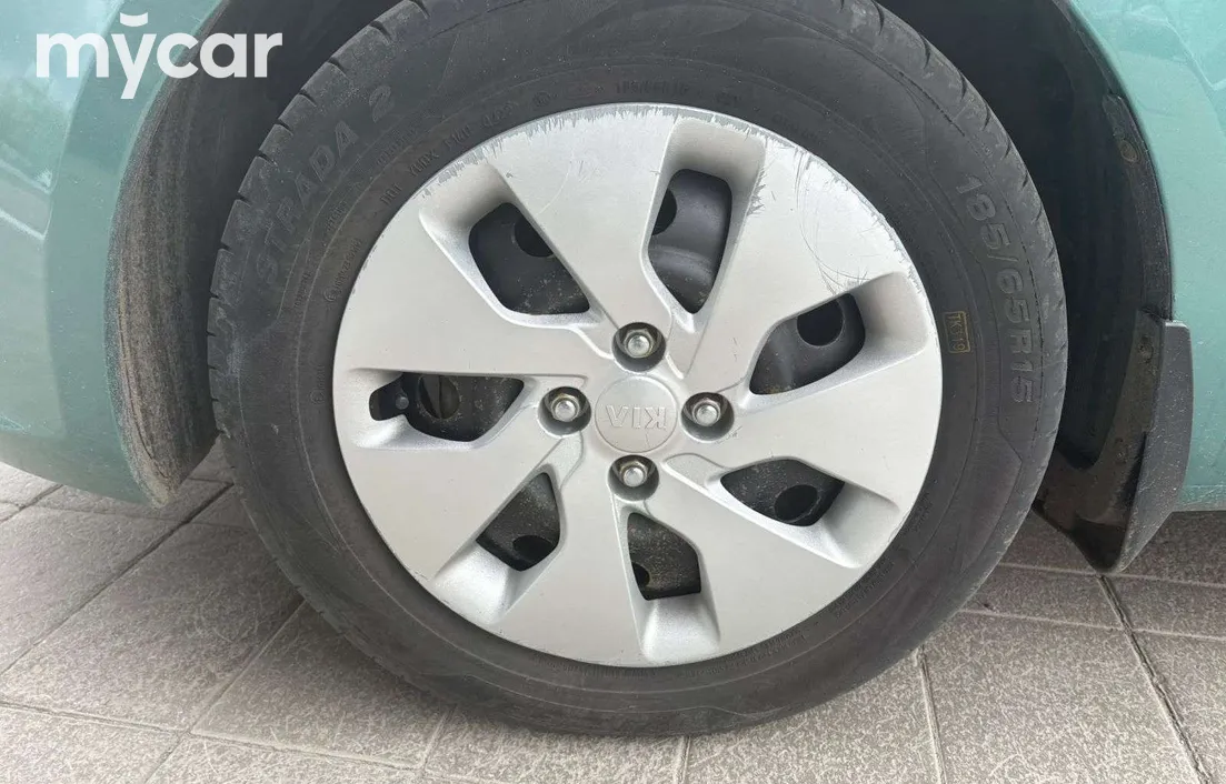 Kia Rio 2012