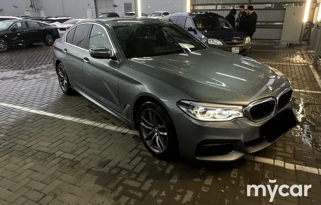 BMW 5 серия 2017