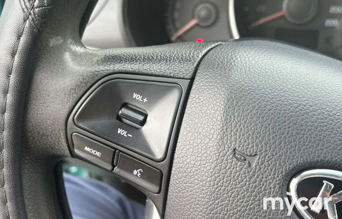 Kia Rio 2012