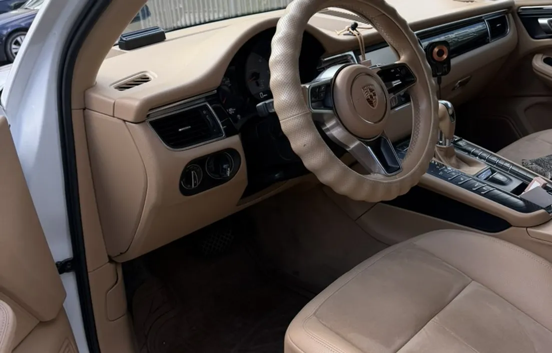 Porsche Macan 2014