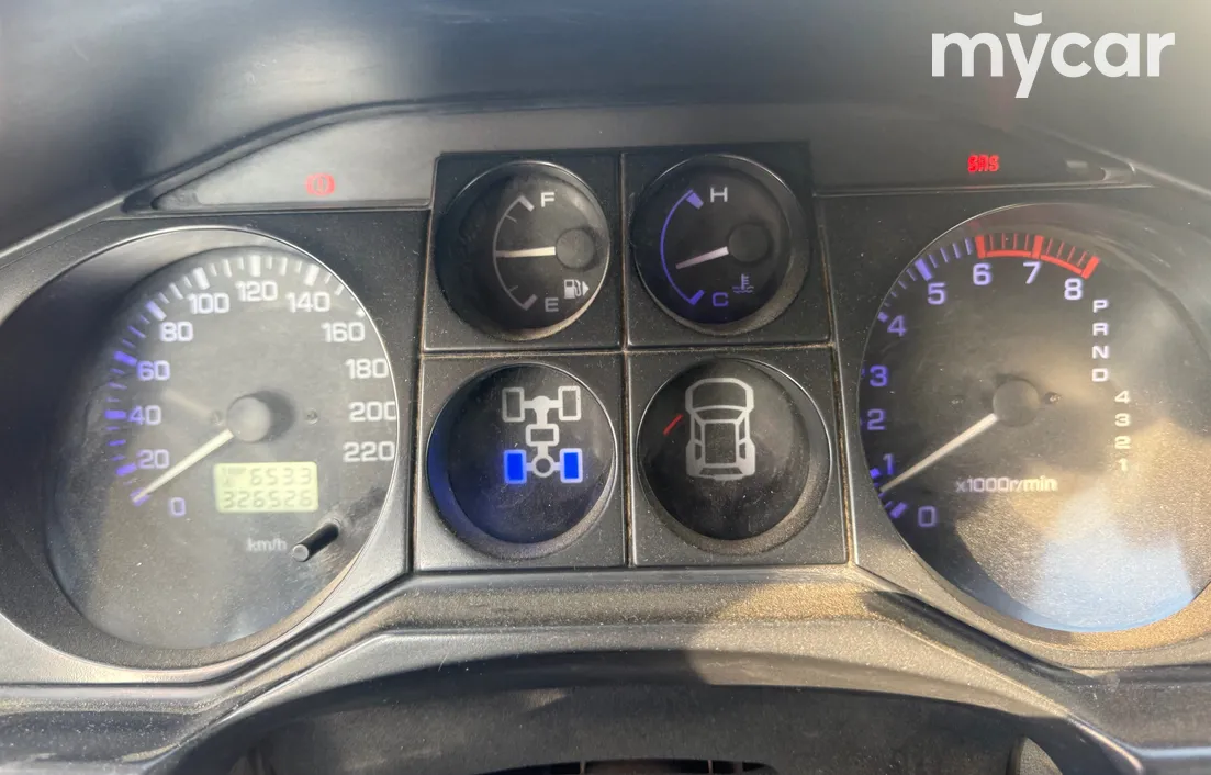 Mitsubishi Pajero 2003