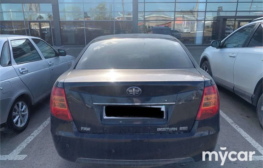 FAW Besturn B50 2014