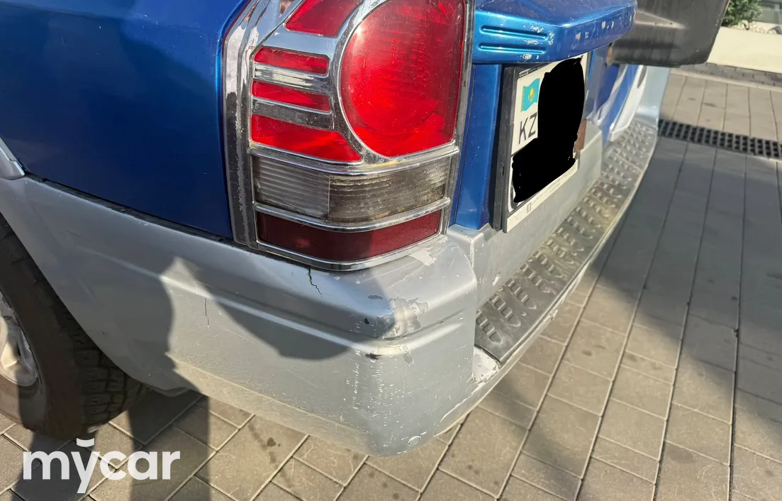 Mitsubishi Pajero 2003