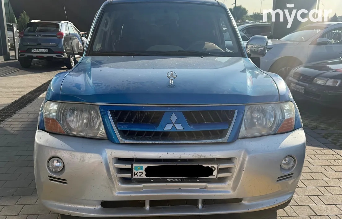Mitsubishi Pajero 2003