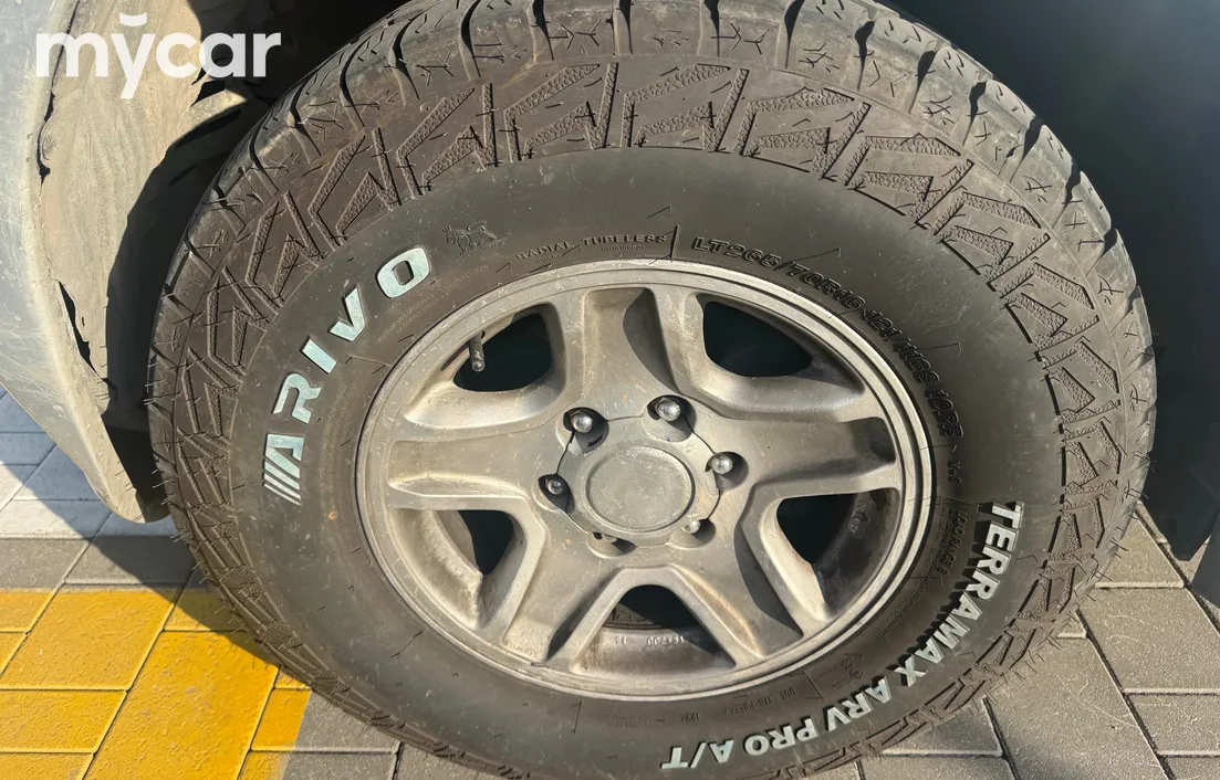 Mitsubishi Pajero 2003