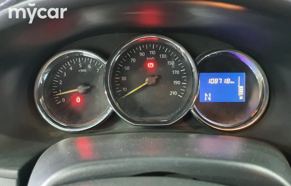 Renault Sandero 2015