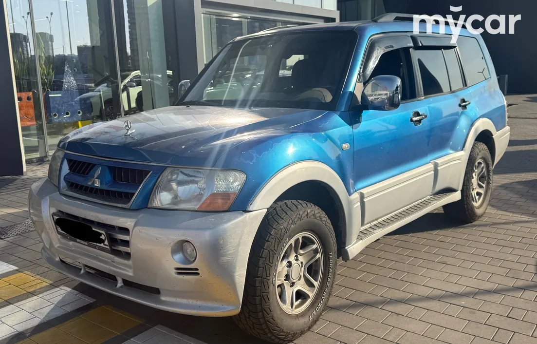 Mitsubishi Pajero 2003