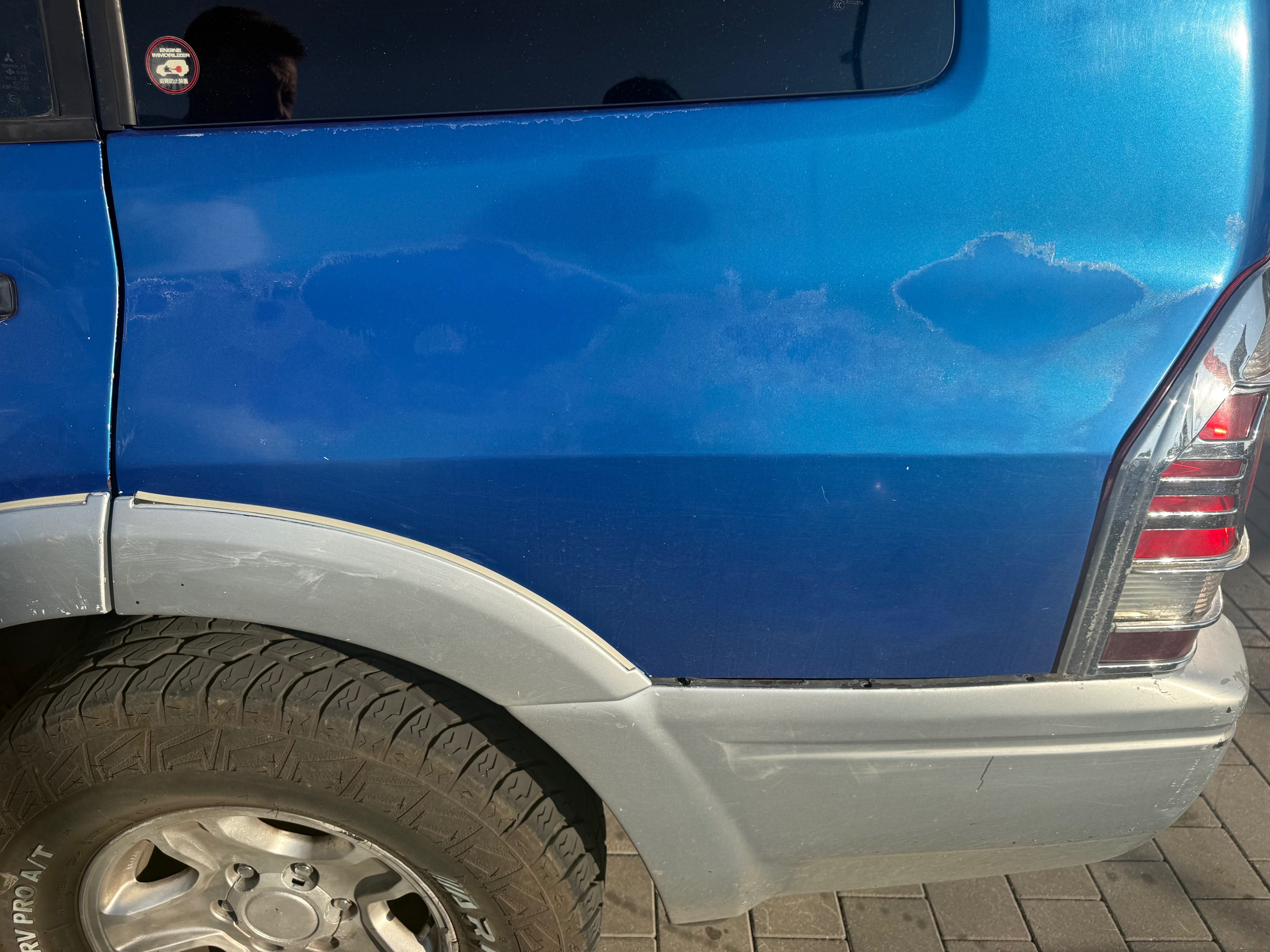 Mitsubishi Pajero 2003