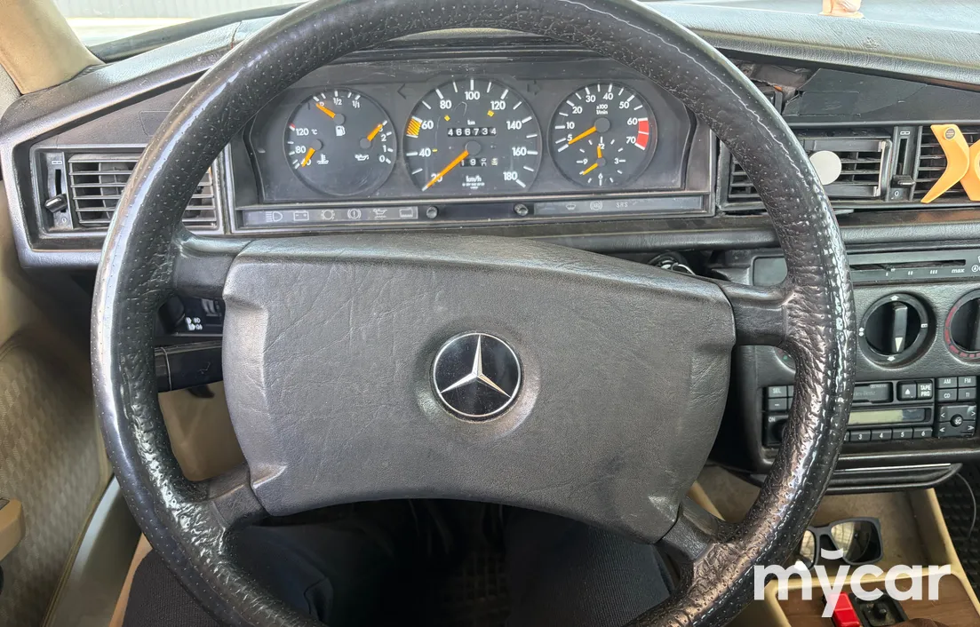 Mercedes-Benz 190 (W201) 1988