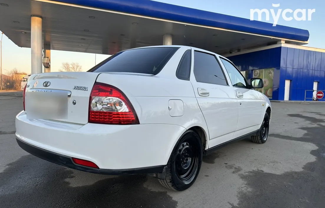 LADA Priora 2014