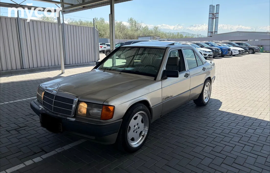 Mercedes-Benz 190 (W201) 1988