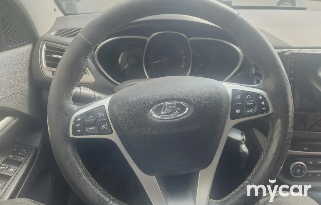 LADA Vesta SW 2020