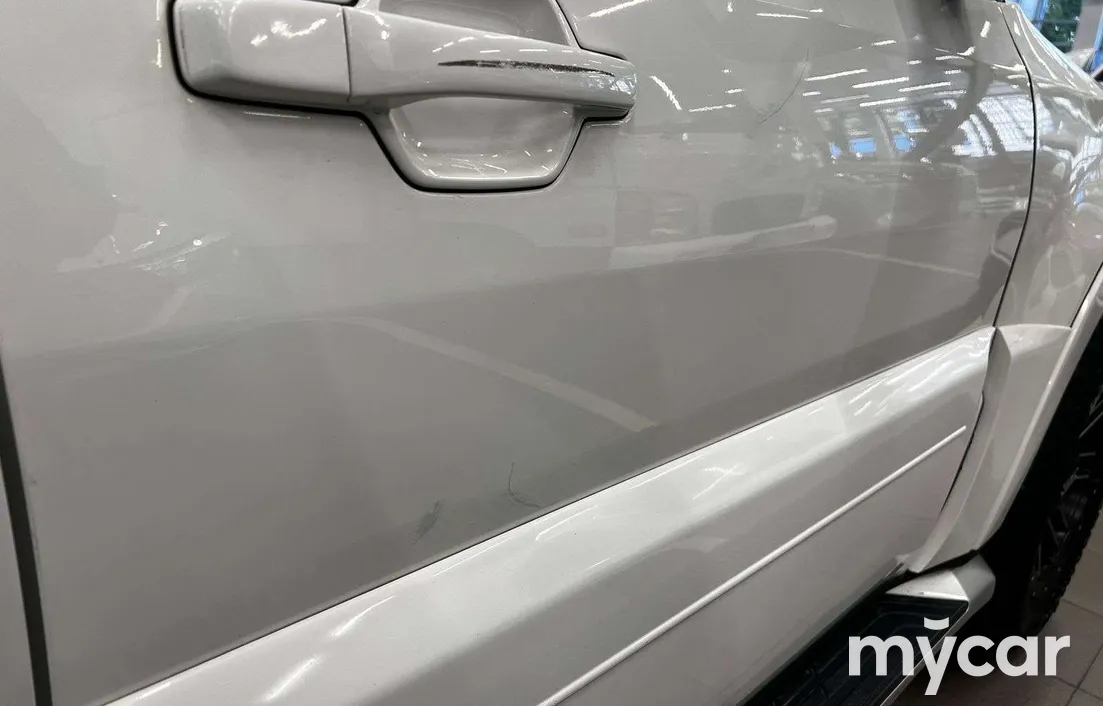 Mitsubishi Pajero 2011