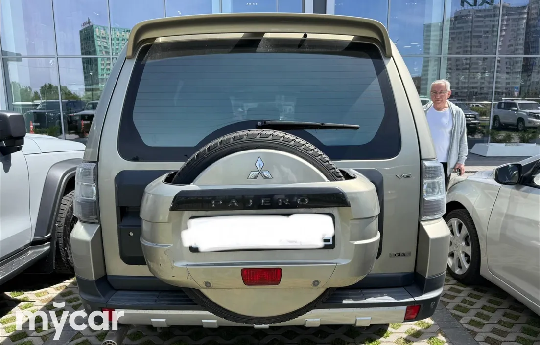 Mitsubishi Pajero 2007