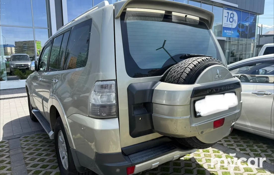Mitsubishi Pajero 2007